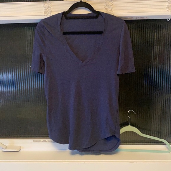 Lululemon Love Tee - Picture 4 of 4